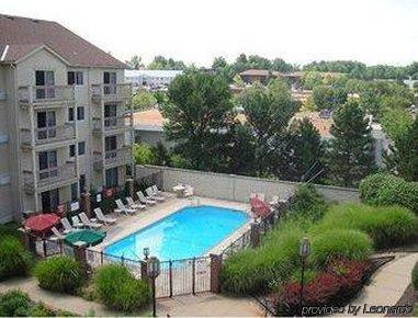 Days Inn By Wyndham St. Louis/Westport Mo Maryland Heights Exteriör bild